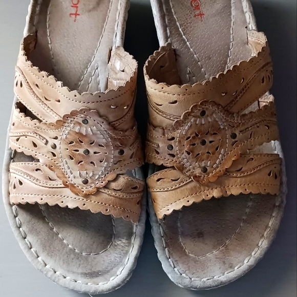 Strictly Comfort sandal - Picture 3 of 8